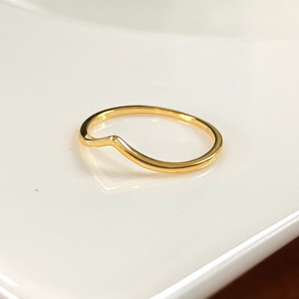 18K Gold Vermeil Chevron Ring, Thin Gold Wave Ring, Wide V Shape Ring, Gold Stacking Ring, Minimalist Ring, Dainty Ring, Skinny Gold Ring